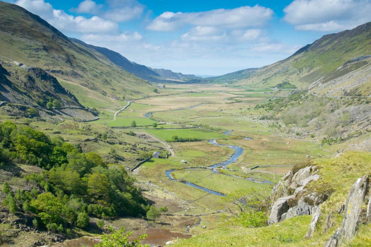 Snowdonia Mountain Hostel Бетесда Екстер'єр фото